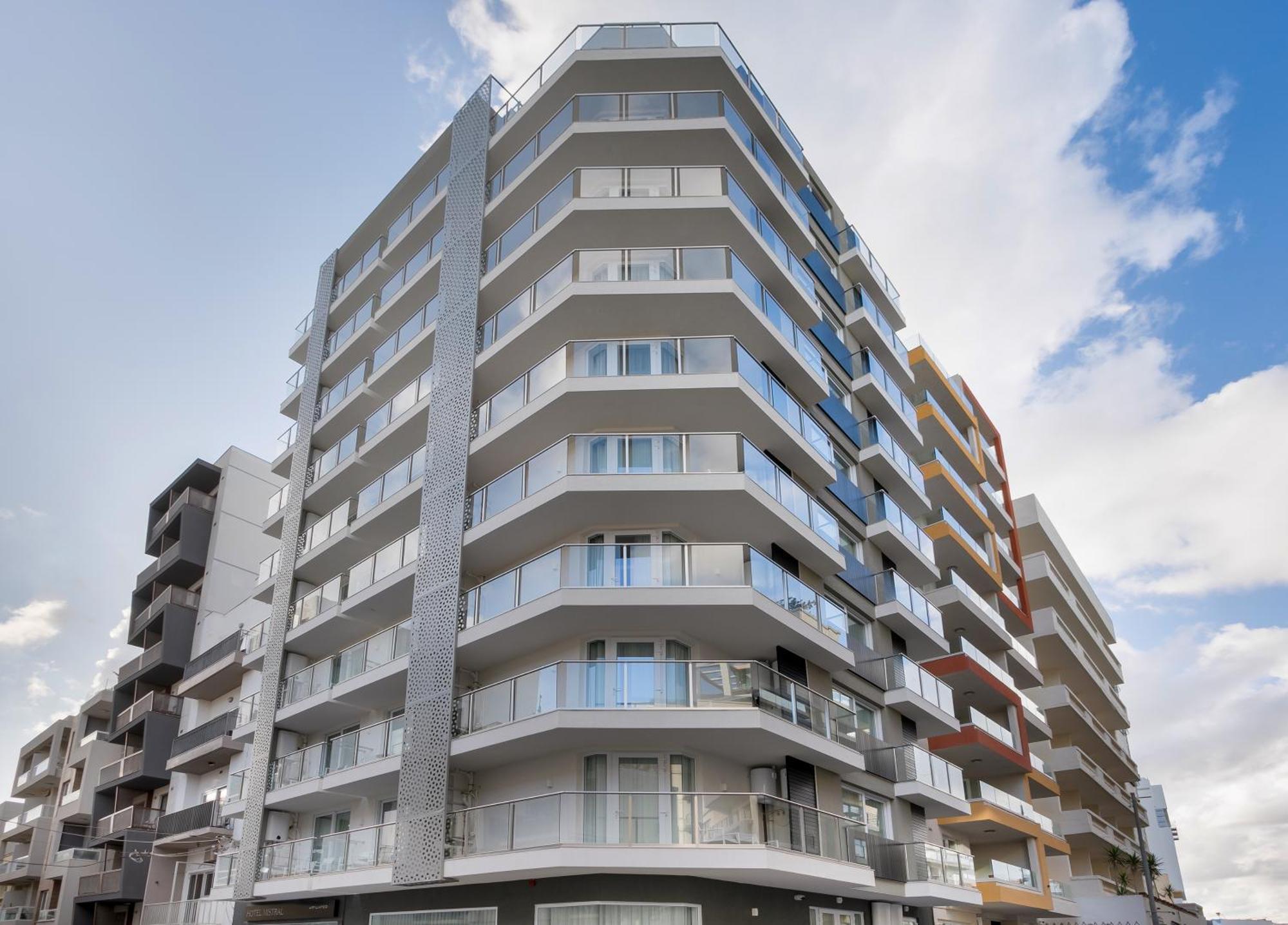 Hotel Mistral St Julian'S, Affiliated By Melia Saint Julian's Exteriér fotografie
